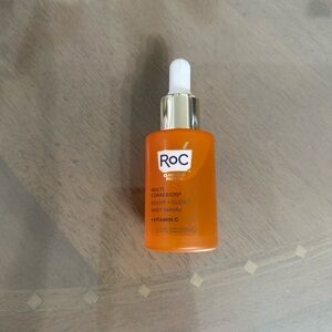 RoC Multi Correxion Revive + Glow Daily Serum Vitamin C serum